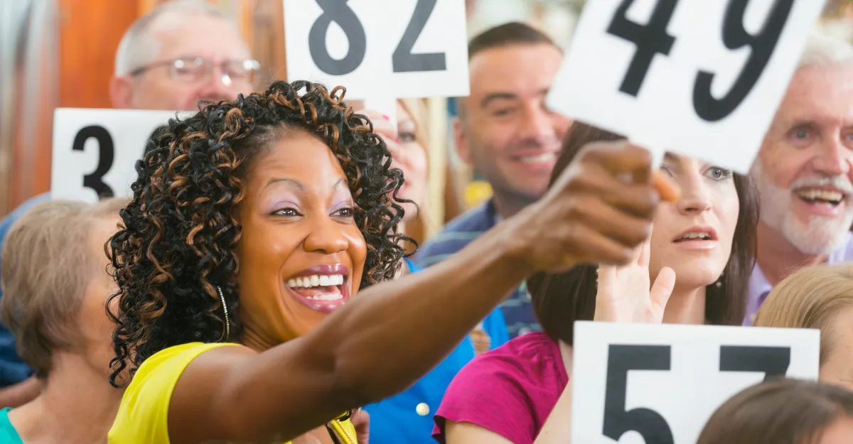 Need to Sell Fast Without a Fire Sale? Here’s Why Non-Distressed Auctions Are Your Secret Weapon