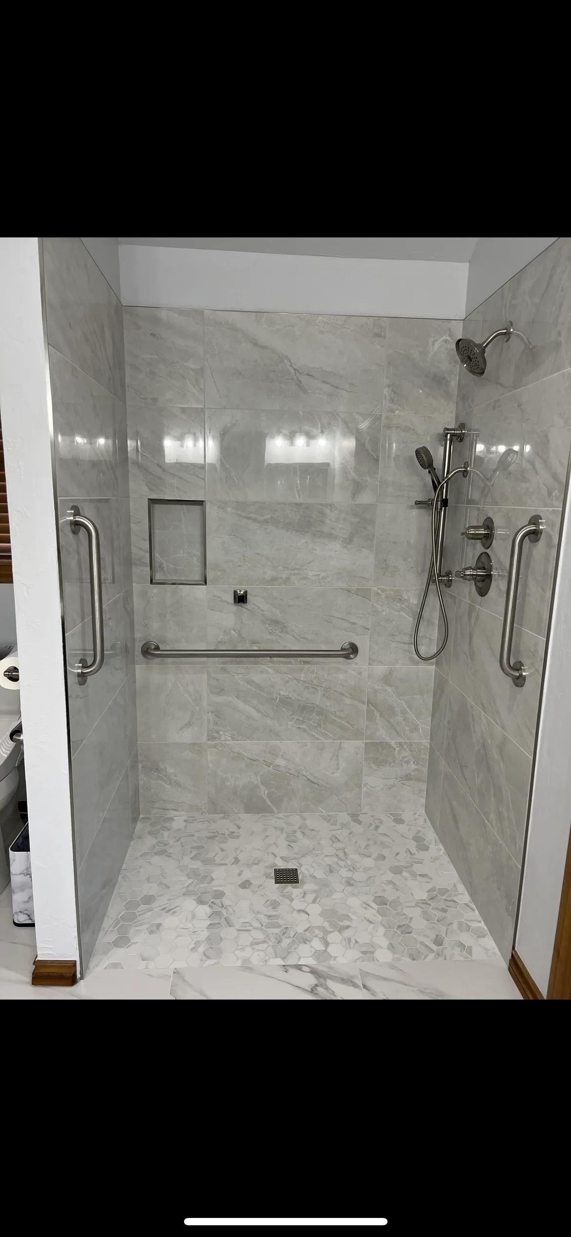 washroom tiles