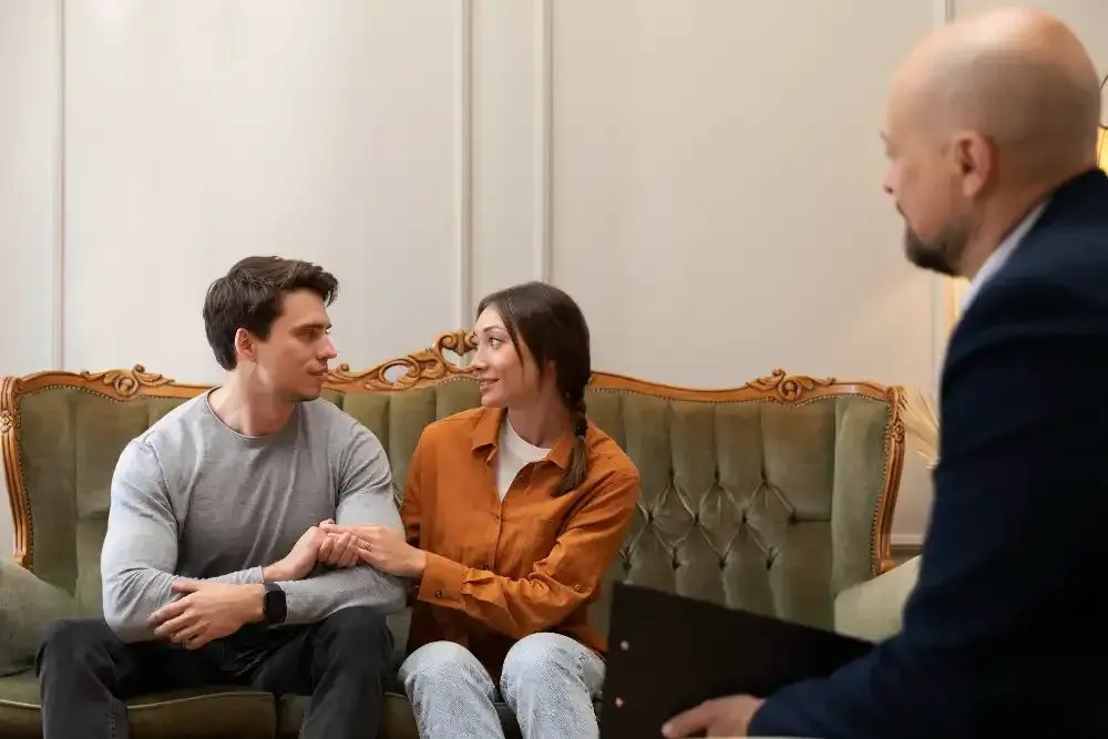 Strengthening Bonds Through Couples Counseling