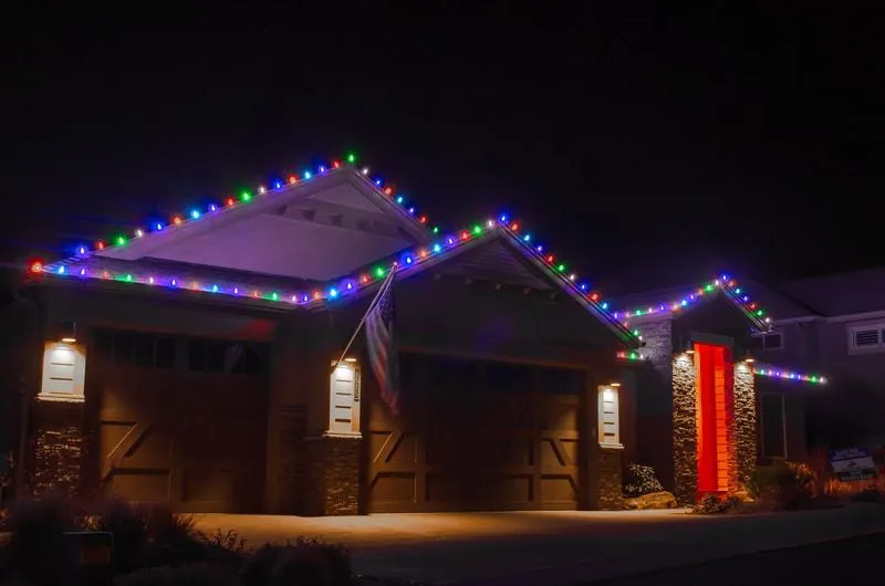 DIY vs. Professional Christmas Light Installation: What to Consider