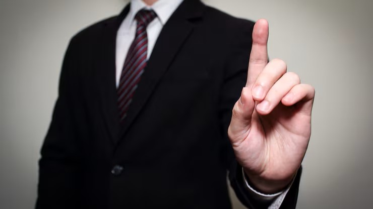 The One Habit That Separates 7-Figure Entrepreneurs From Everyone Else