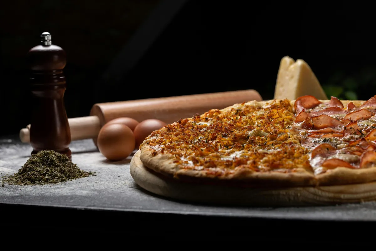 Loui's Pizza