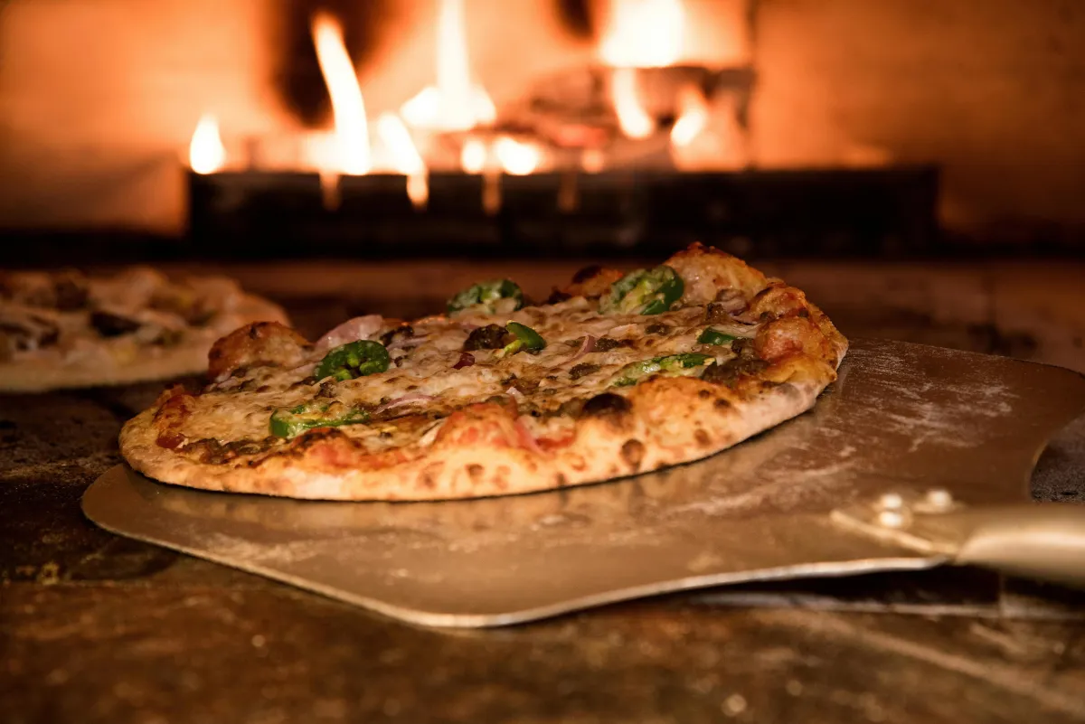 Bite into Detroit’s Best at Bellacino’s Pizza and Grinders Inside Gargies Bar!