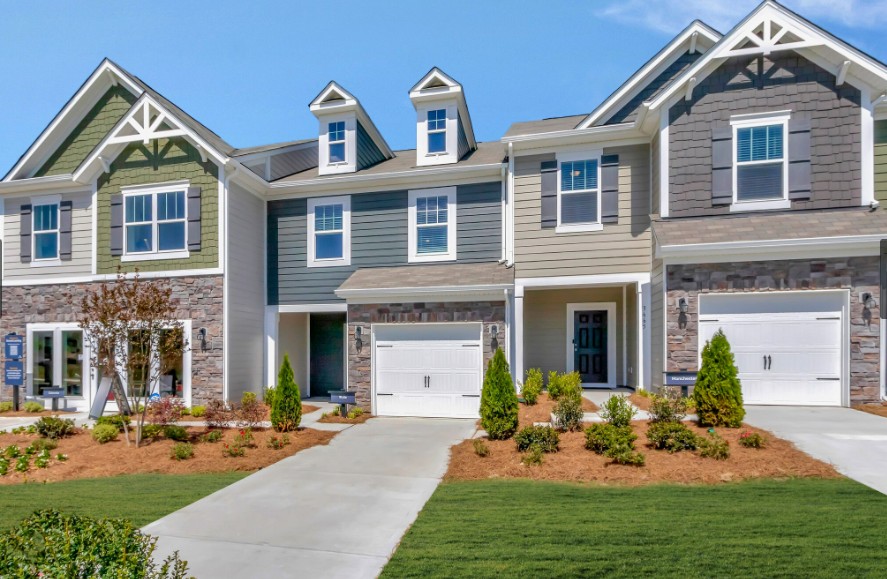 Discover Aberdeen: Low-Maintenance Luxury in North Charlotte