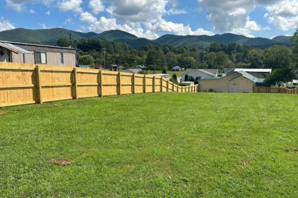 Choosing the Best Fence Company in Valdosta, GA: What to Look For