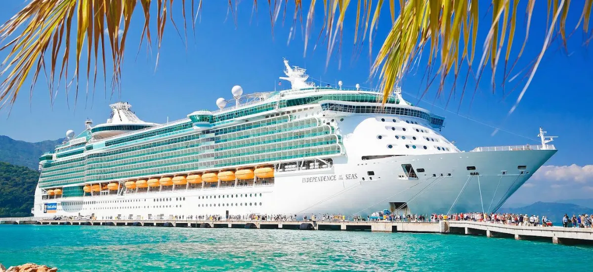 Luxury Cruises for Friends: Creating Memories Together at Sea