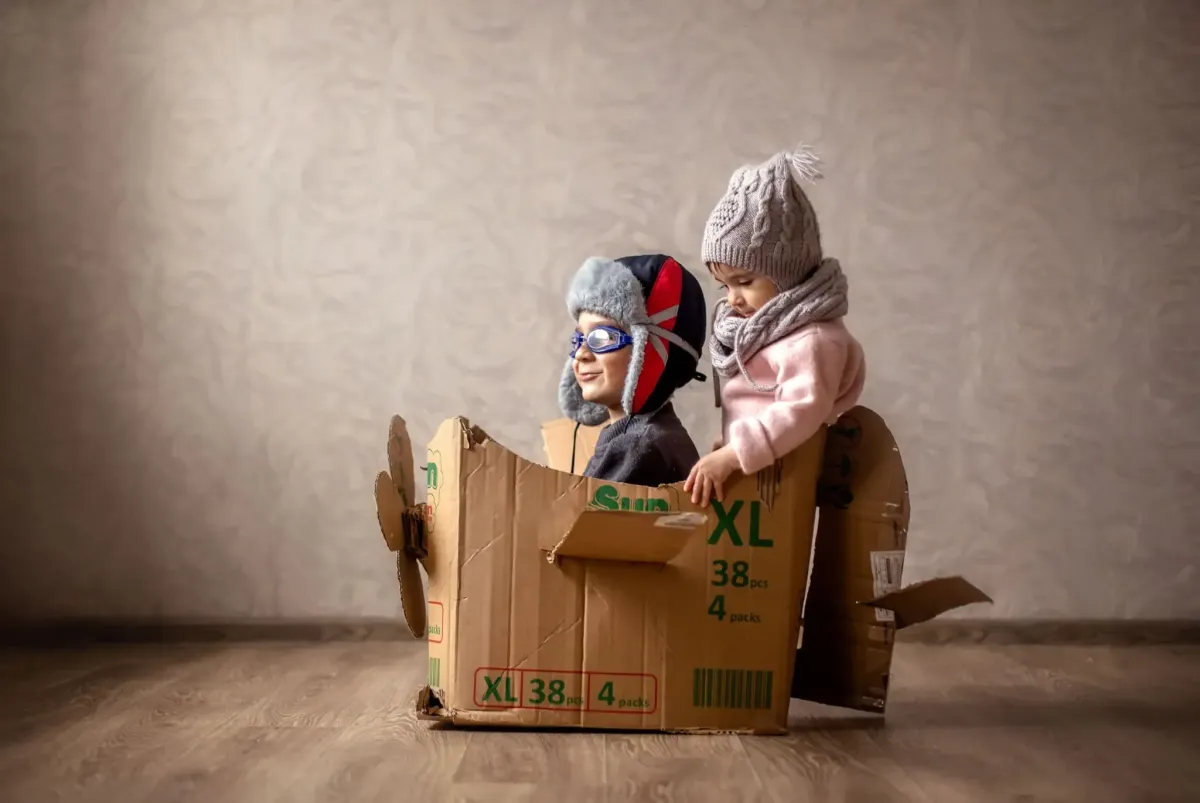Childing in moving house box
