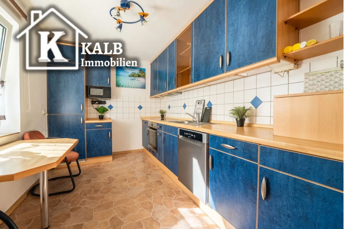 wohnung-mit-balkon-niederwerrn-einbauküche