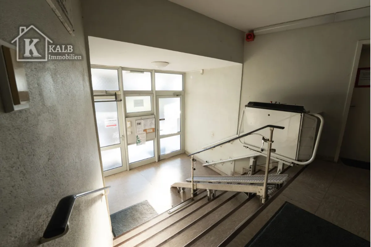 wohnung-mit-balkon-niederwerrn-einbauküche