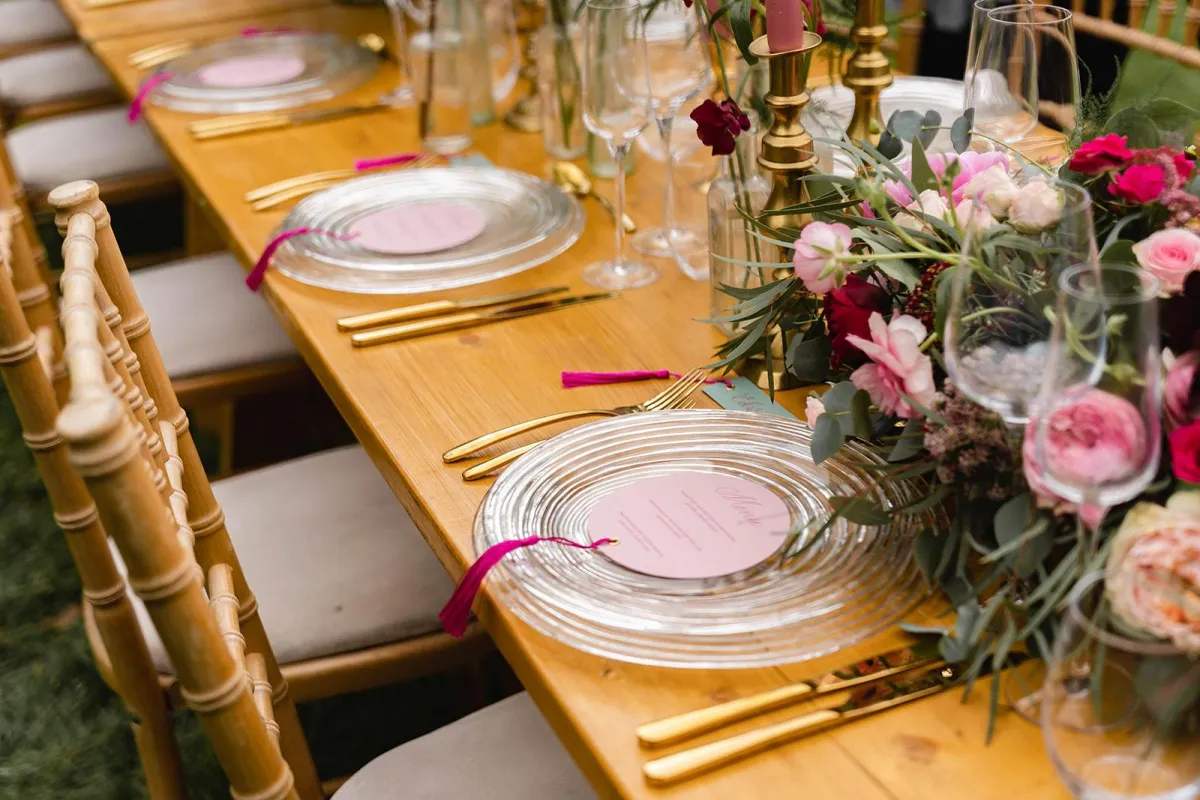 Wedding table with Calligraphy menu and place cards