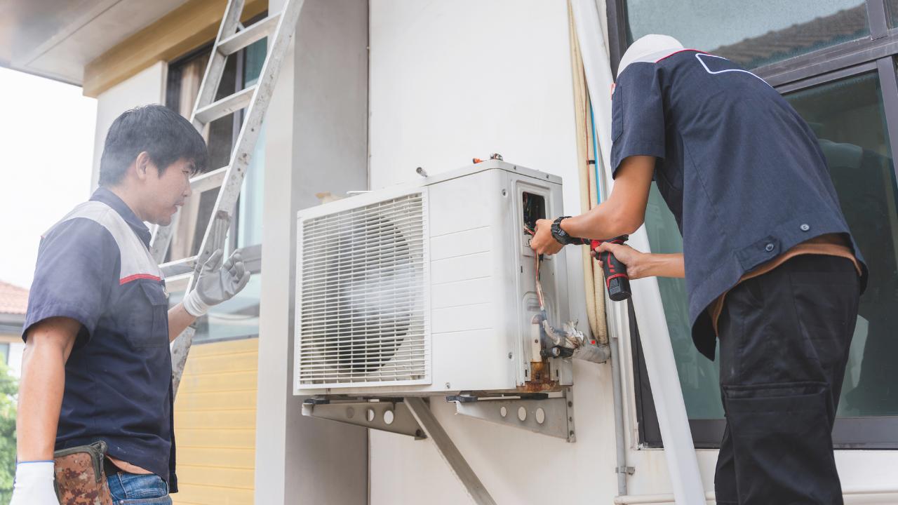 Signs It’s Time to Call for AC Service (Before It Breaks Down)