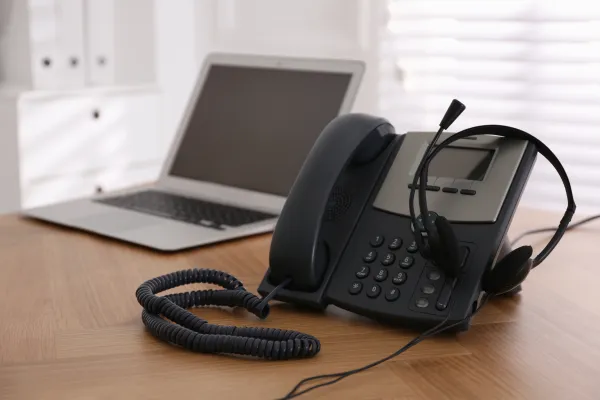 The Perfect First Call: 4 Questions That Set
the Stage for Higher Conversions