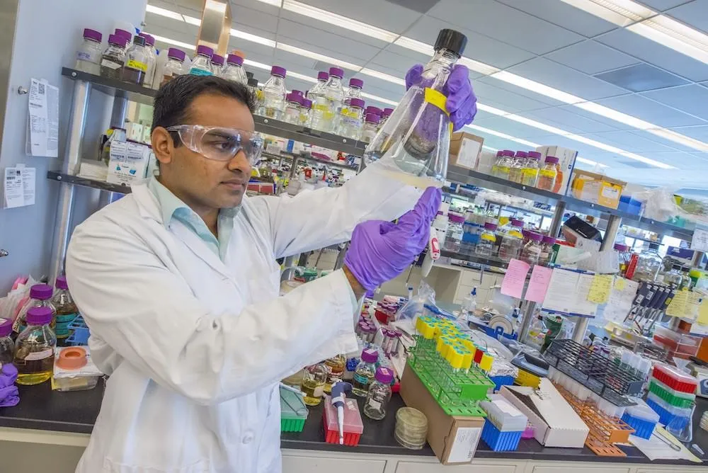 Deepak, CEO of Visolis