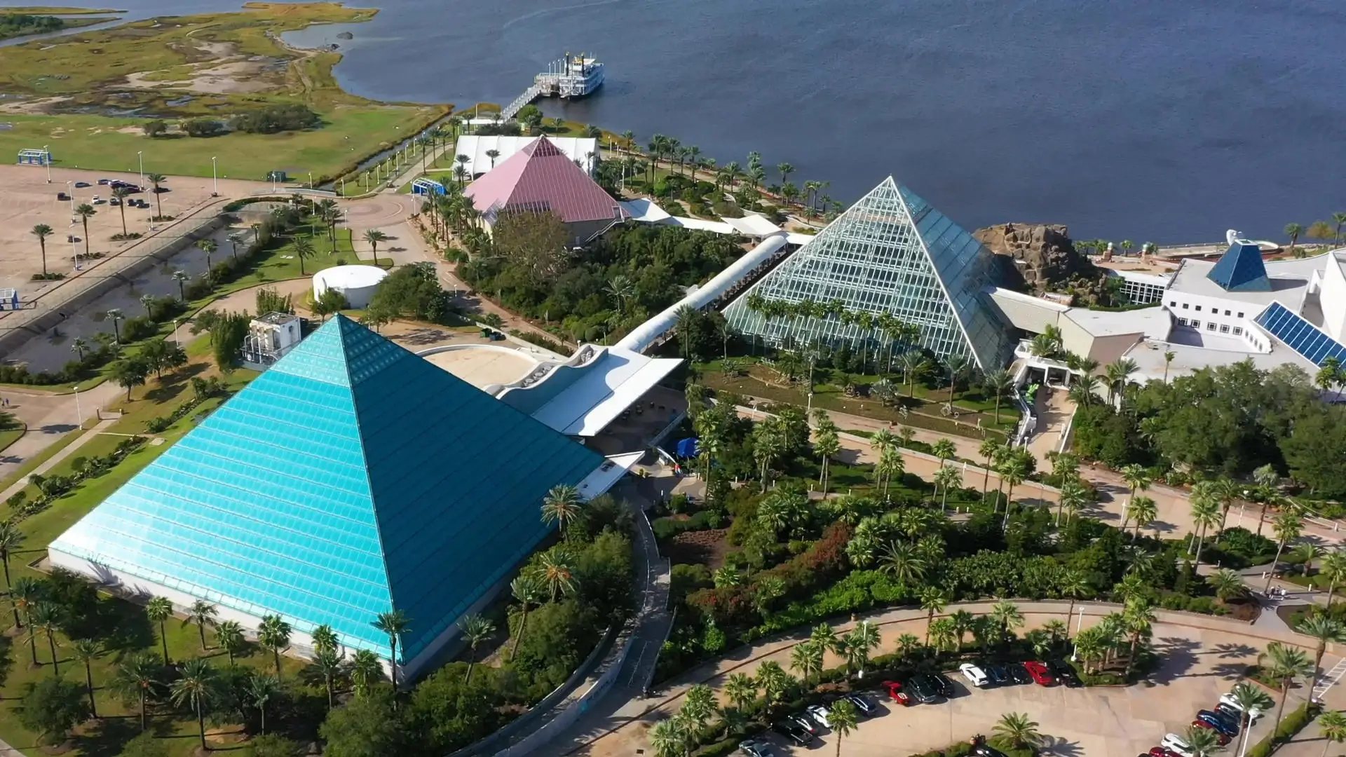 Discover the Magic of Moody Gardens in Galveston