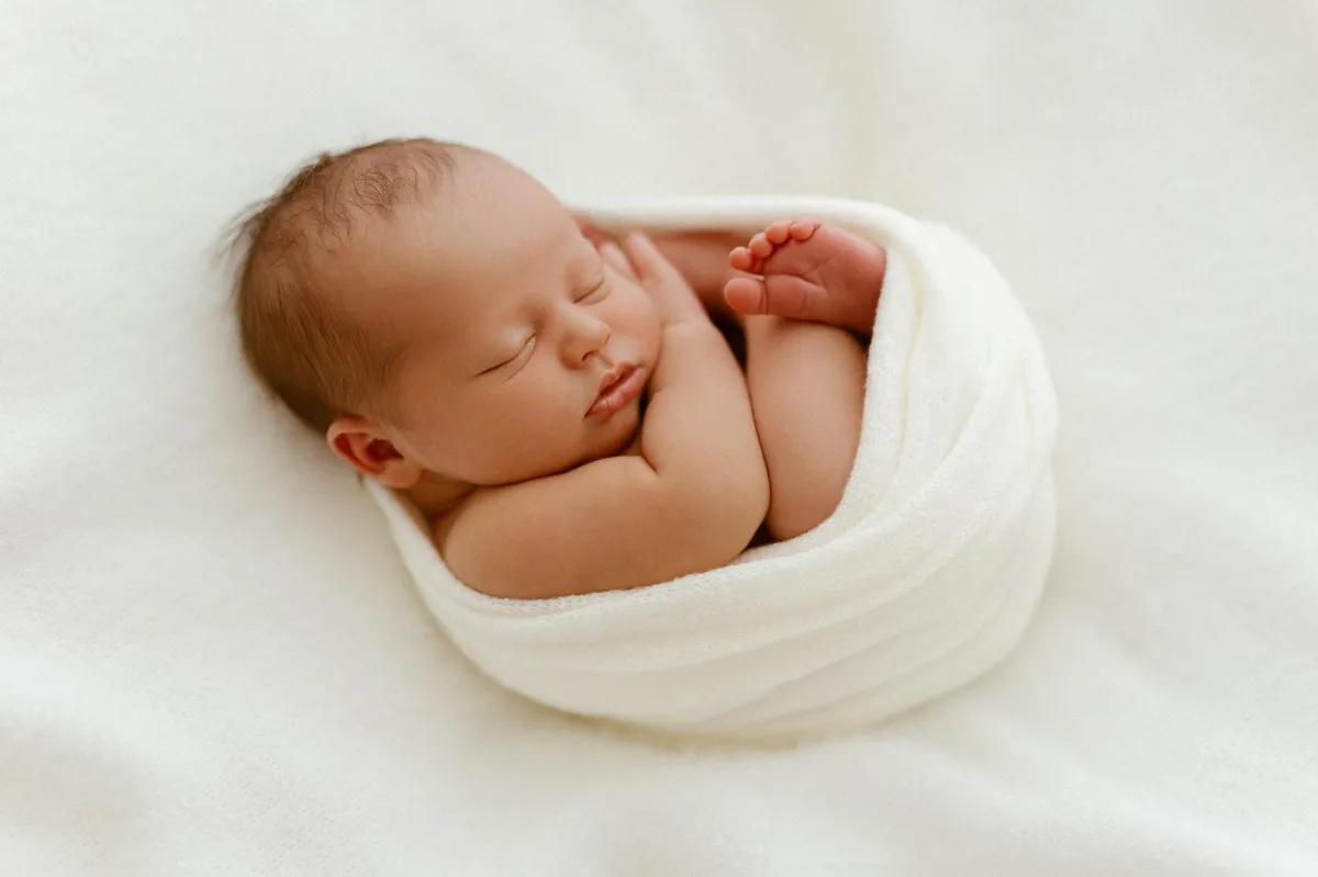 The Importance of Posing in Newborn Photography 