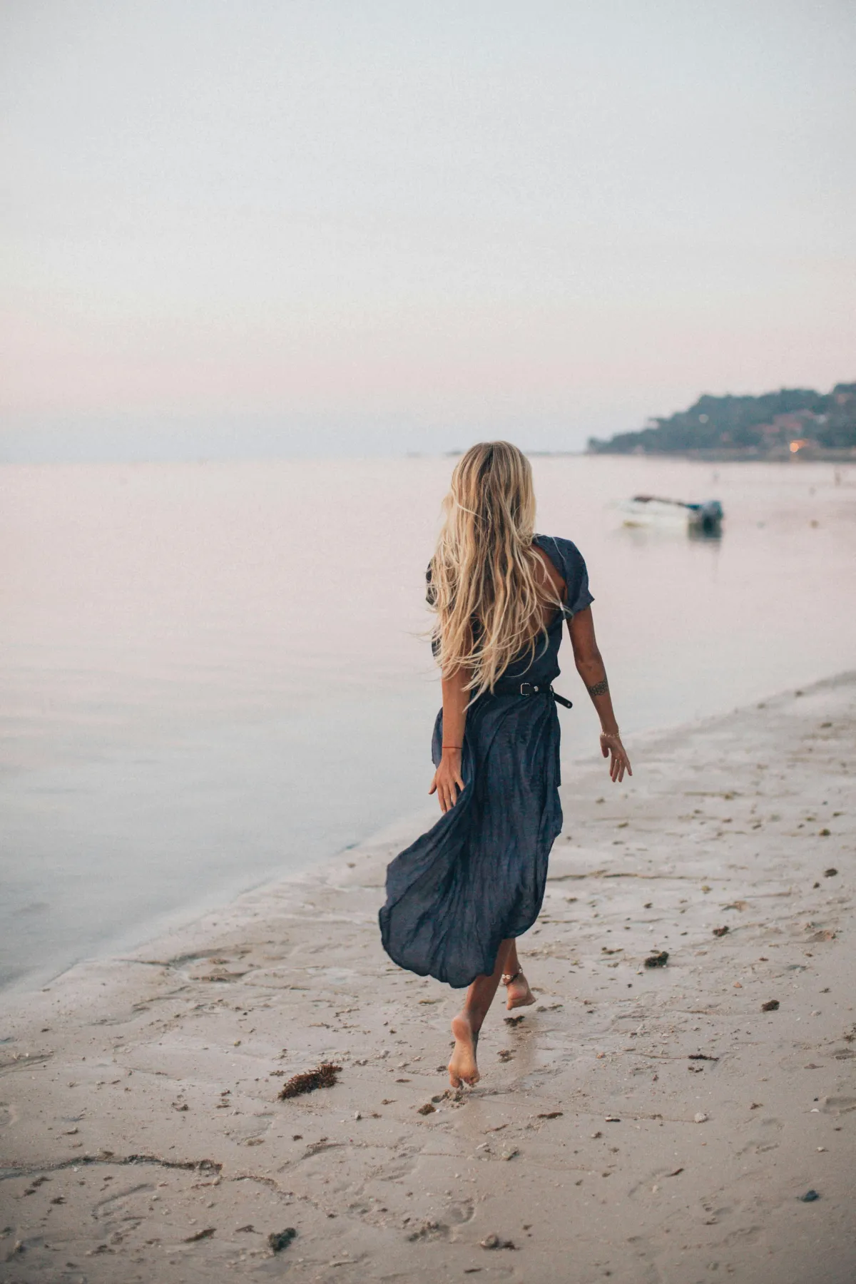 How to Live a Happy Life: 10 Real-Life Tips Backed by Science
