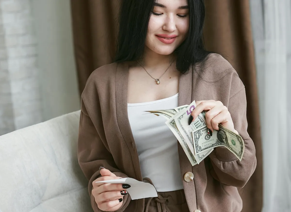 Money Mistakes to Avoid if You Want Long-Term Stability