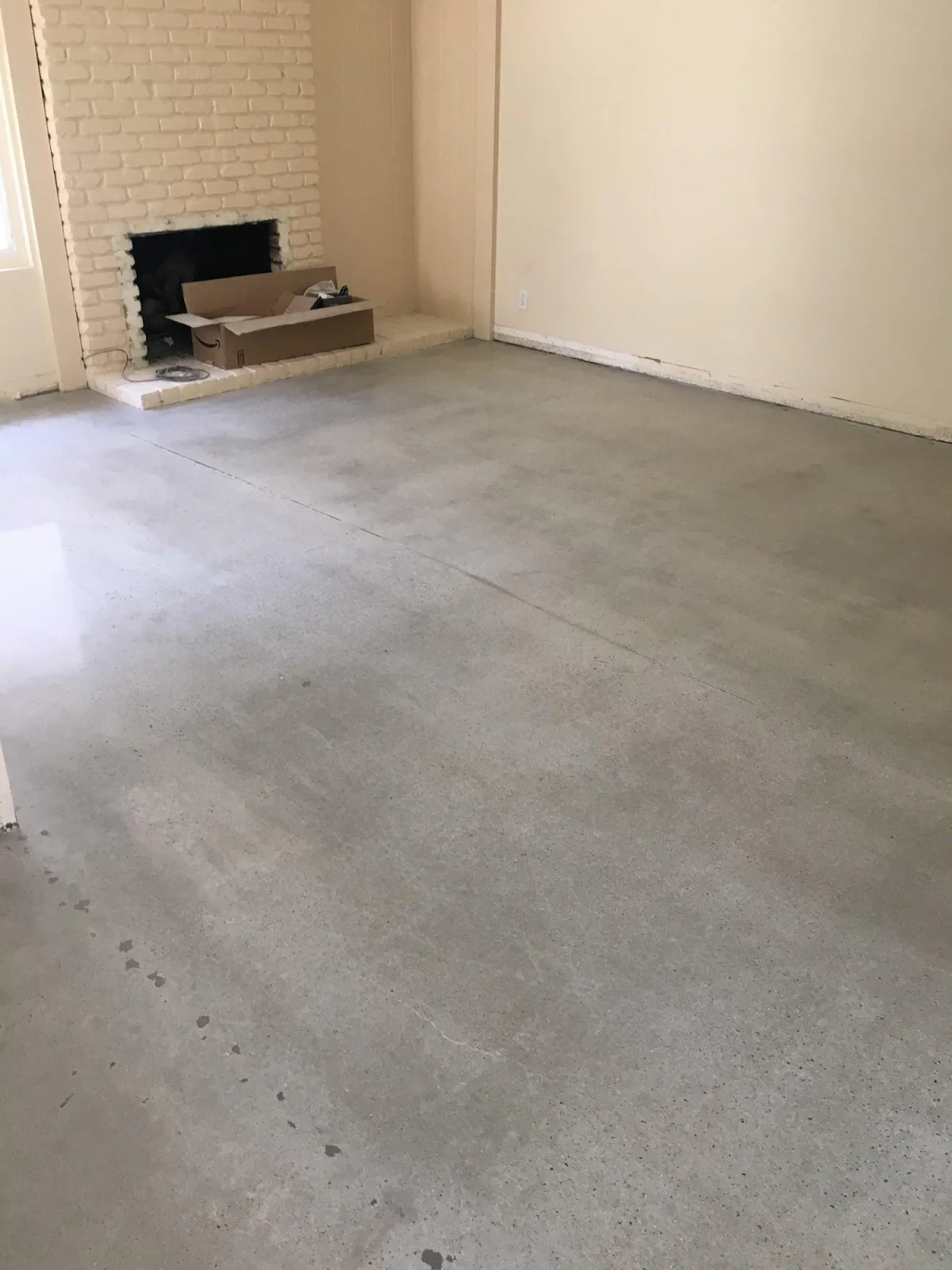 Polished concrete floor by Infinity Concrete Coatings