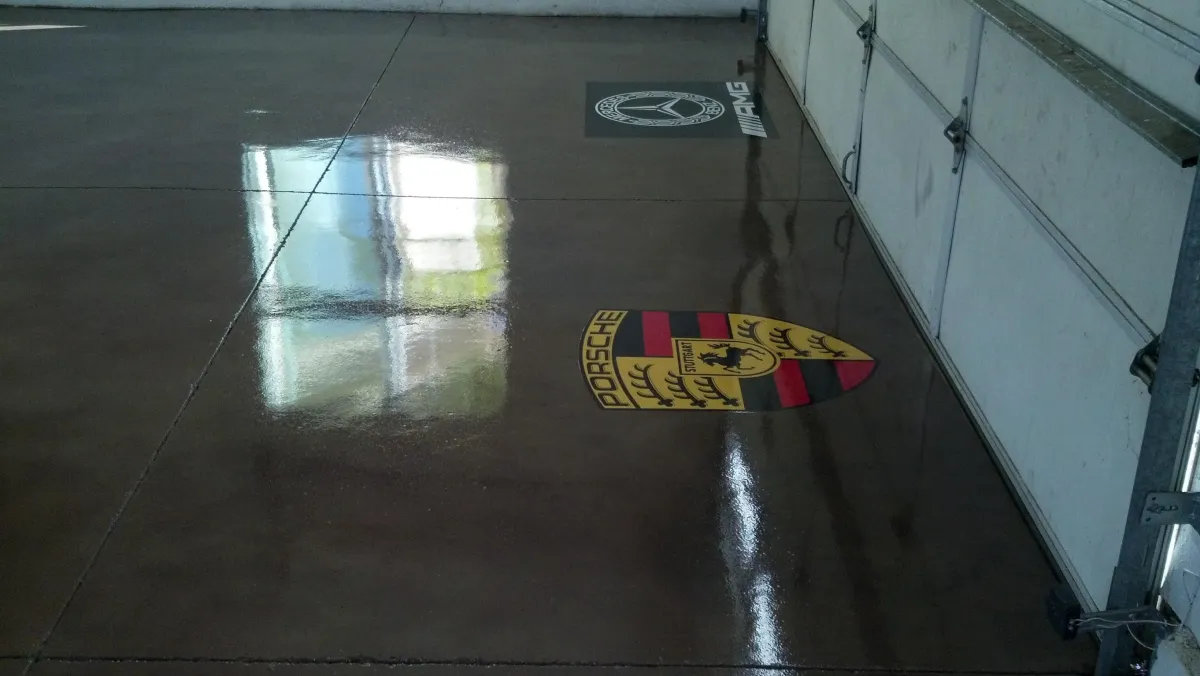 Polished concrete floor by Infinity Concrete Coatings