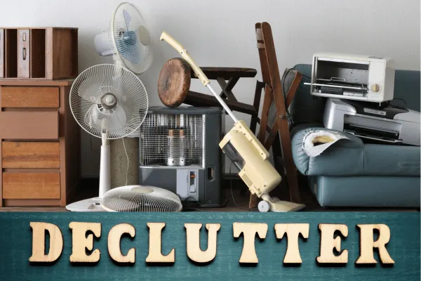 declutter and depersonalize
