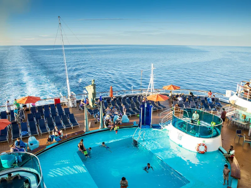 The Best Time of Year to Cruise in 2026 (A Month-by-Month Guide You’ll Actually Understand)