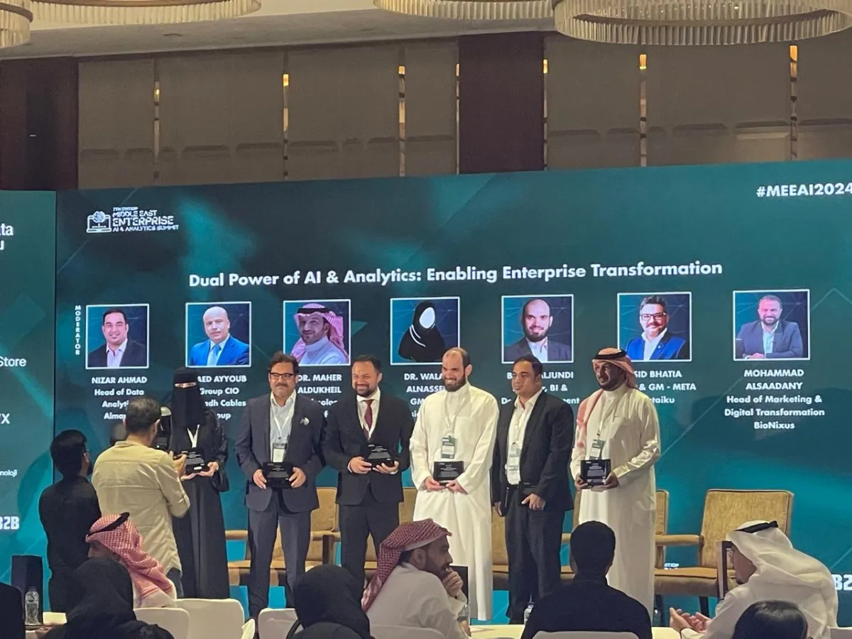 Dr. Mohammad Alsaadany presenting at the AI & Enterprise Summit