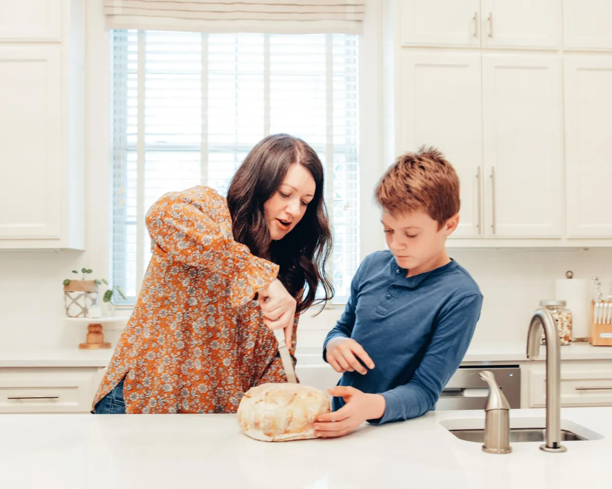 How to Build Your Kids' Confidence By Cooking