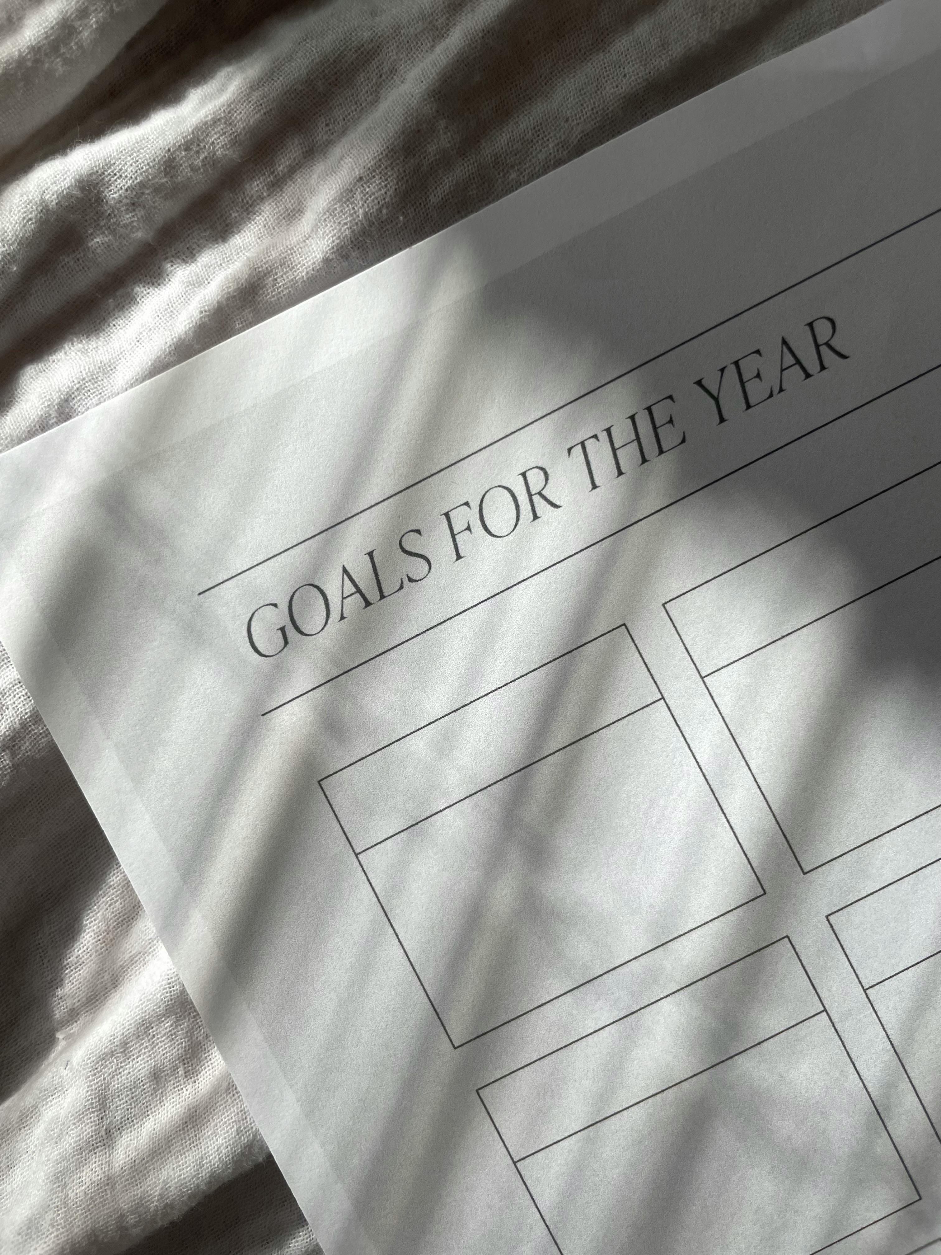 paper with words saying - goals of the year