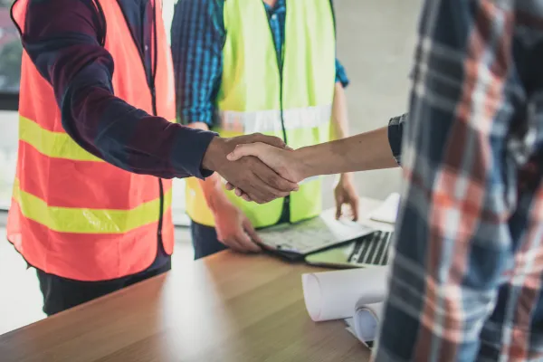 How to Choose a Contractor Who Sticks to Your Commercial Timeline - BTR Construction Group