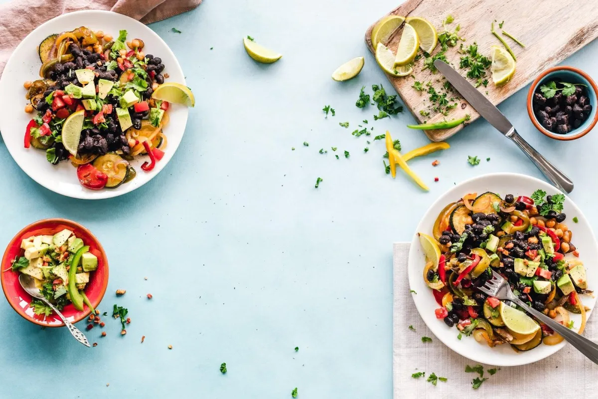 6 TIPS TO EAT HEALTHIER WHEN YOU ARE SUPER BUSY