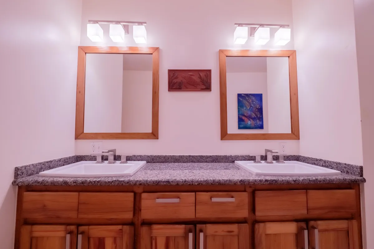 vacation rental in Ambergris Caye Belize with dual sinks in bathroom ensuite