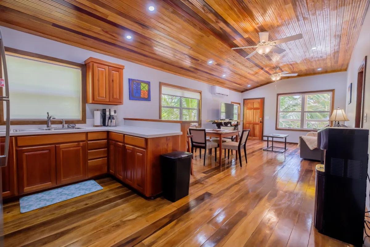 Kitchen with Bar