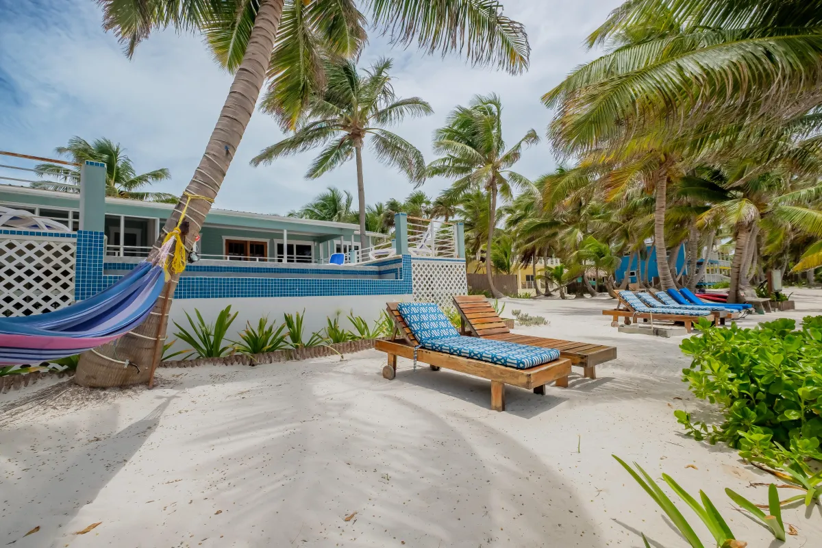 Vacation Rental in Ambergris Caye Belize with private beach