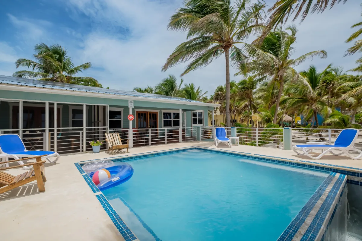 Luxury vacation rental with private pool in Ambergris Caye Belize