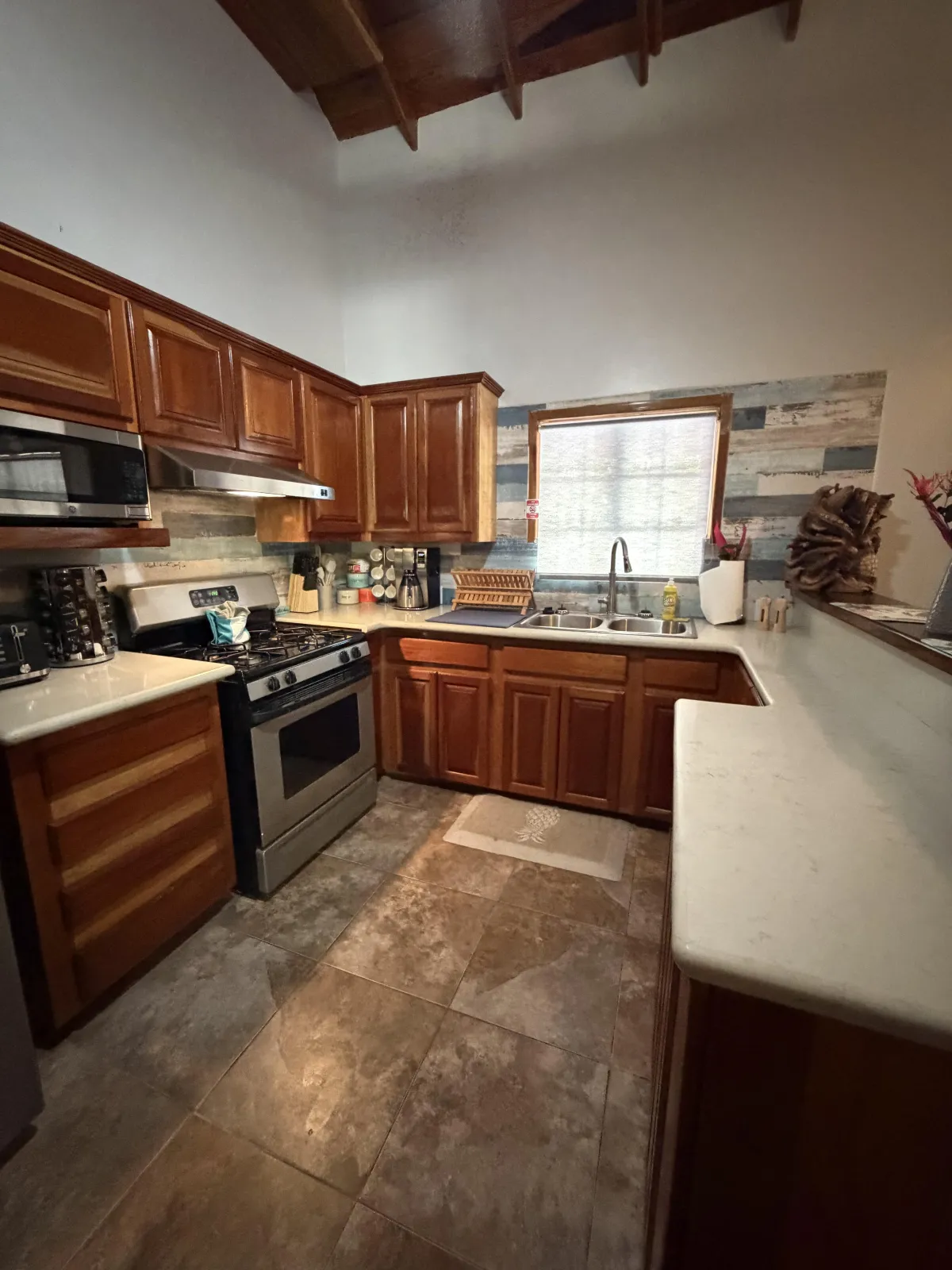 Kitchen in Ambergris Caye vacation rental