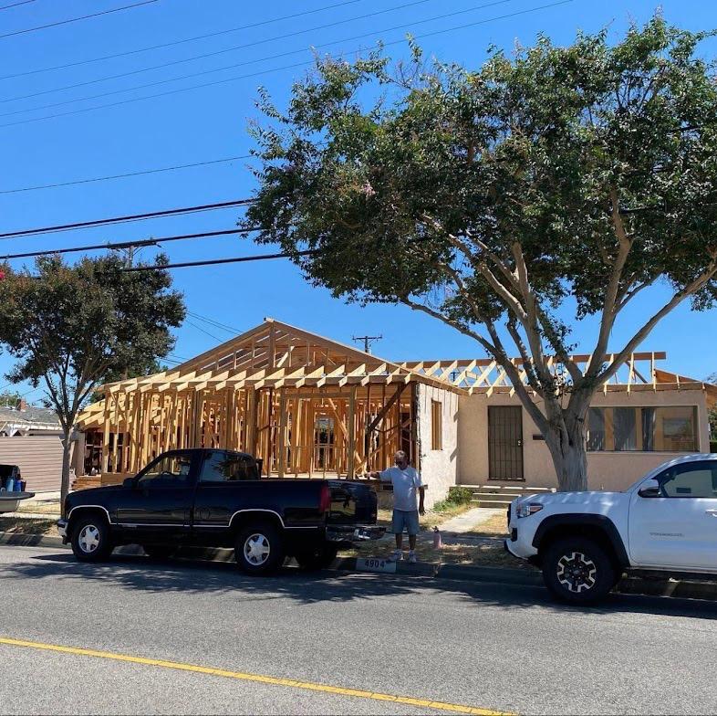 {{ custom_values.service_1 }} in {{custom_values.area_1})