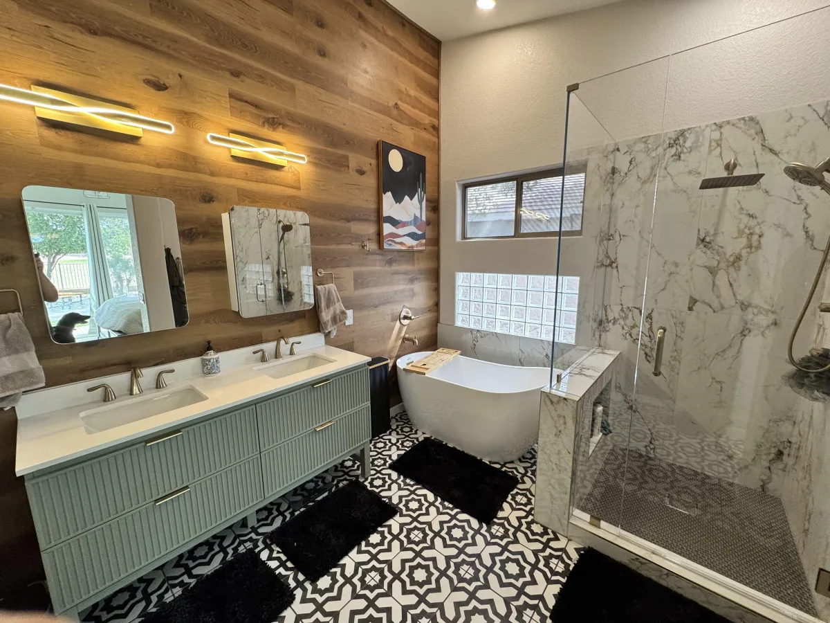 {{ custom_values.service_1 }} in {{custom_values.area_1})