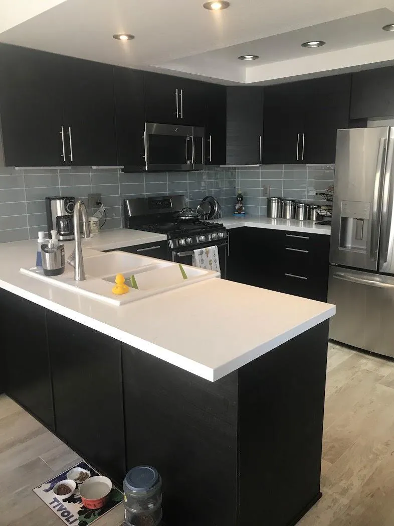 {{ custom_values.service_1 }} in {{custom_values.area_1})