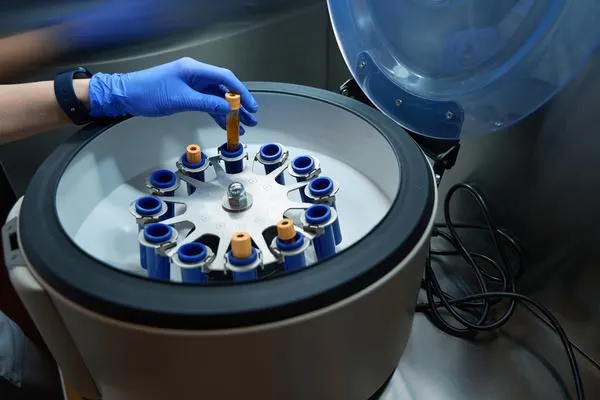 centrifuges used in the lab