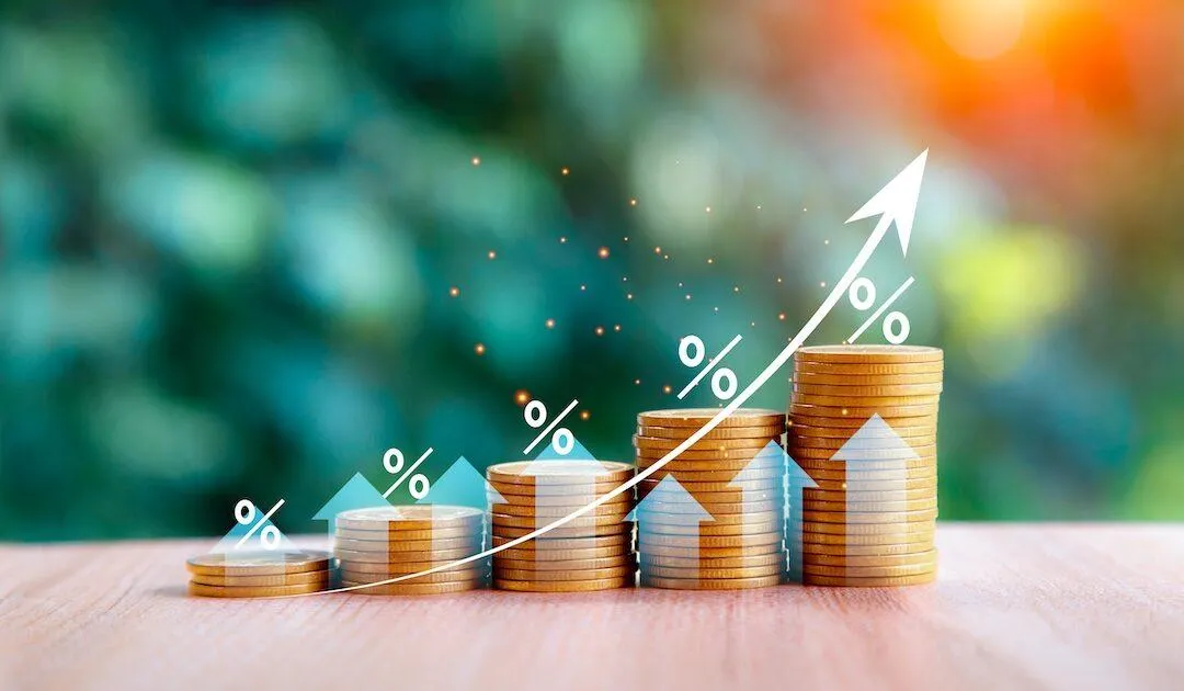 How to Build Wealth with Whole Life Insurance Compound Interest