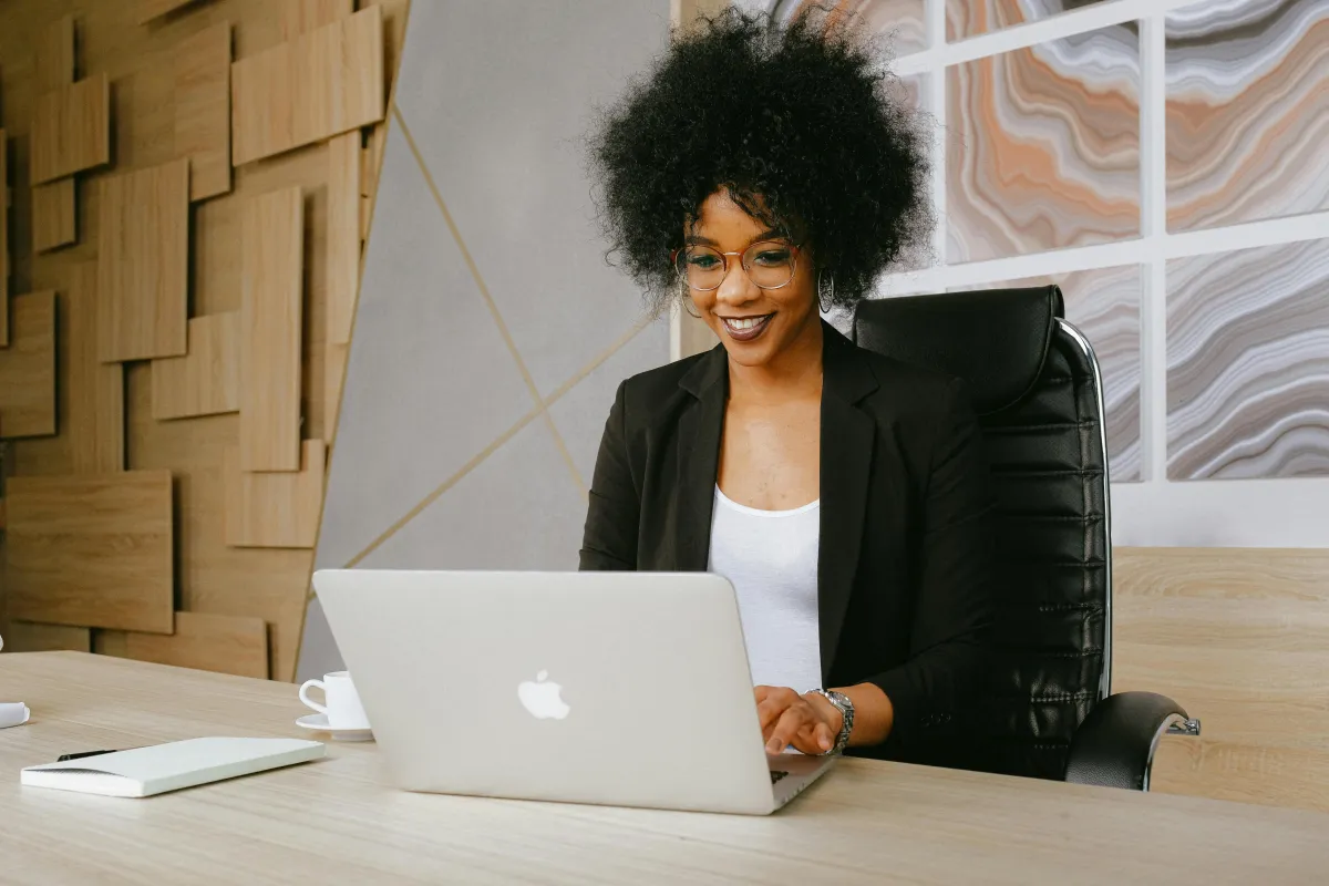 Why Financial Advisors Should Use Webinars in 2024