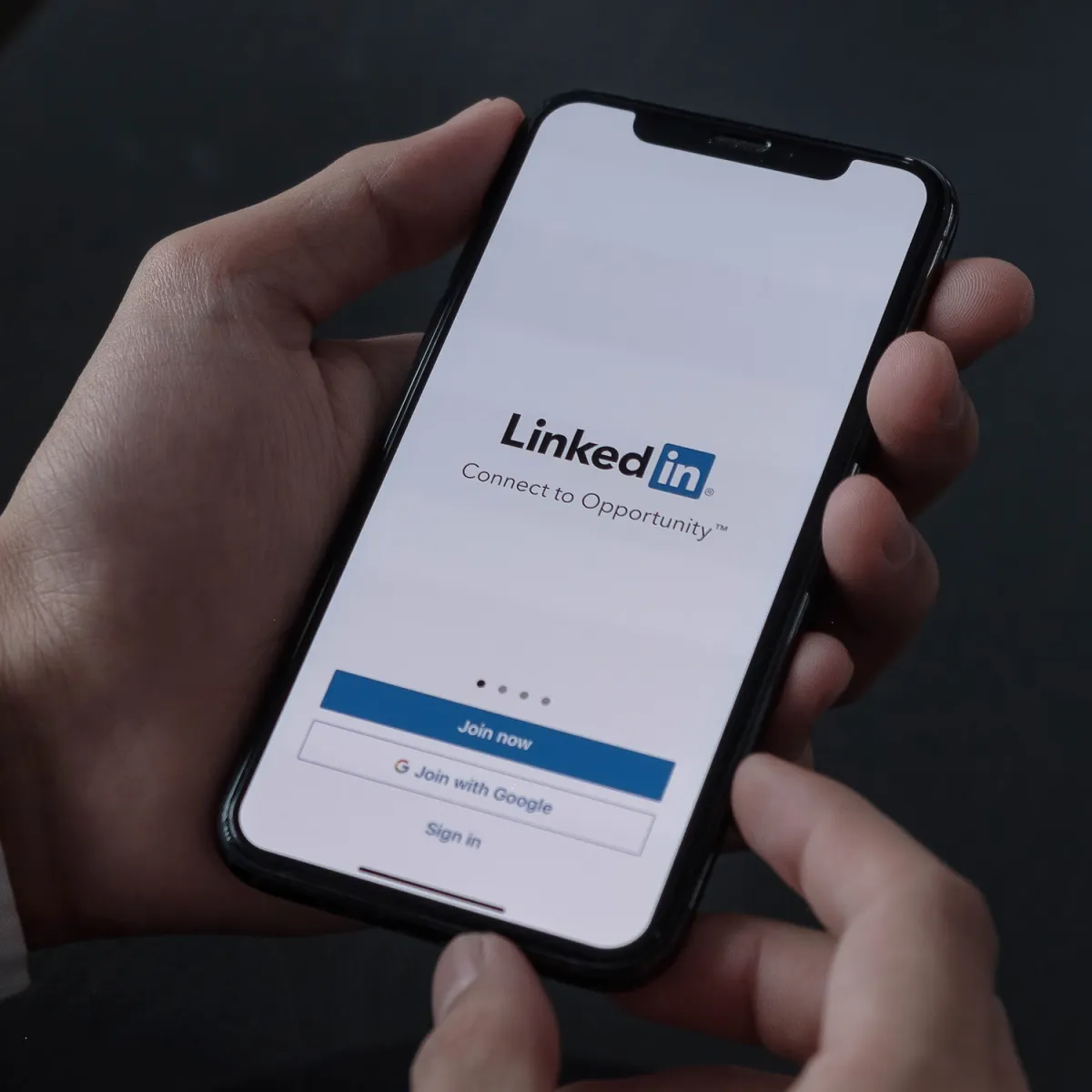 Responding to a connection requests on Linkedin