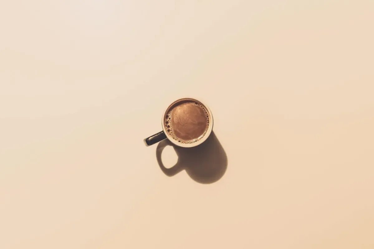 What caffeine does to the thyroid
