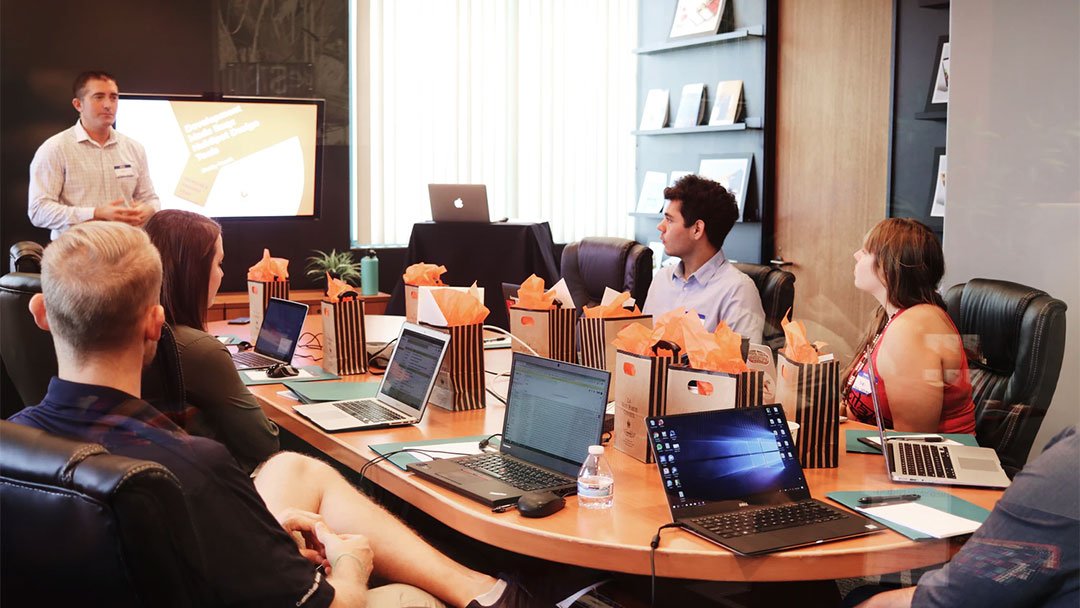Program Management: Guide to Roles & Responsibilities