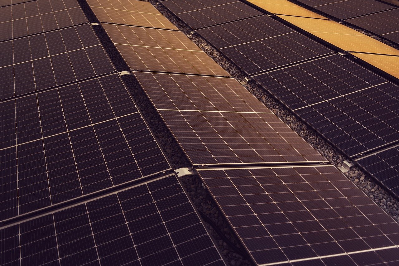 Federal Solar Tax Credit: A Smart Home Investment