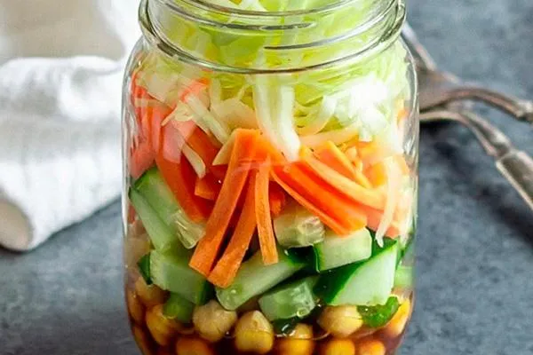 Sesame Chickpea Mason Jar Salad
