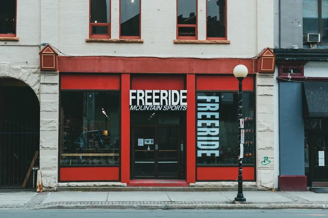 franchise location storefront - franchise seo company