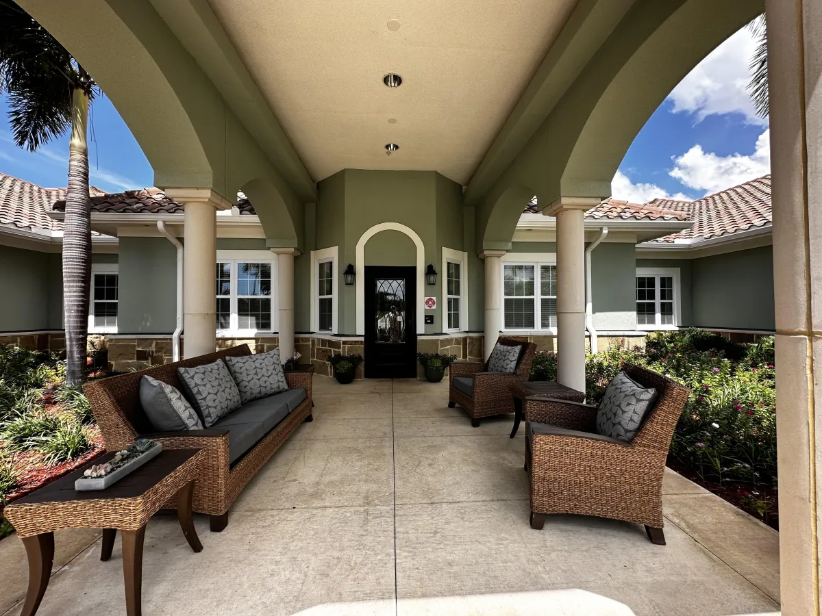 Gulf Coast Memory Care Main Entrance