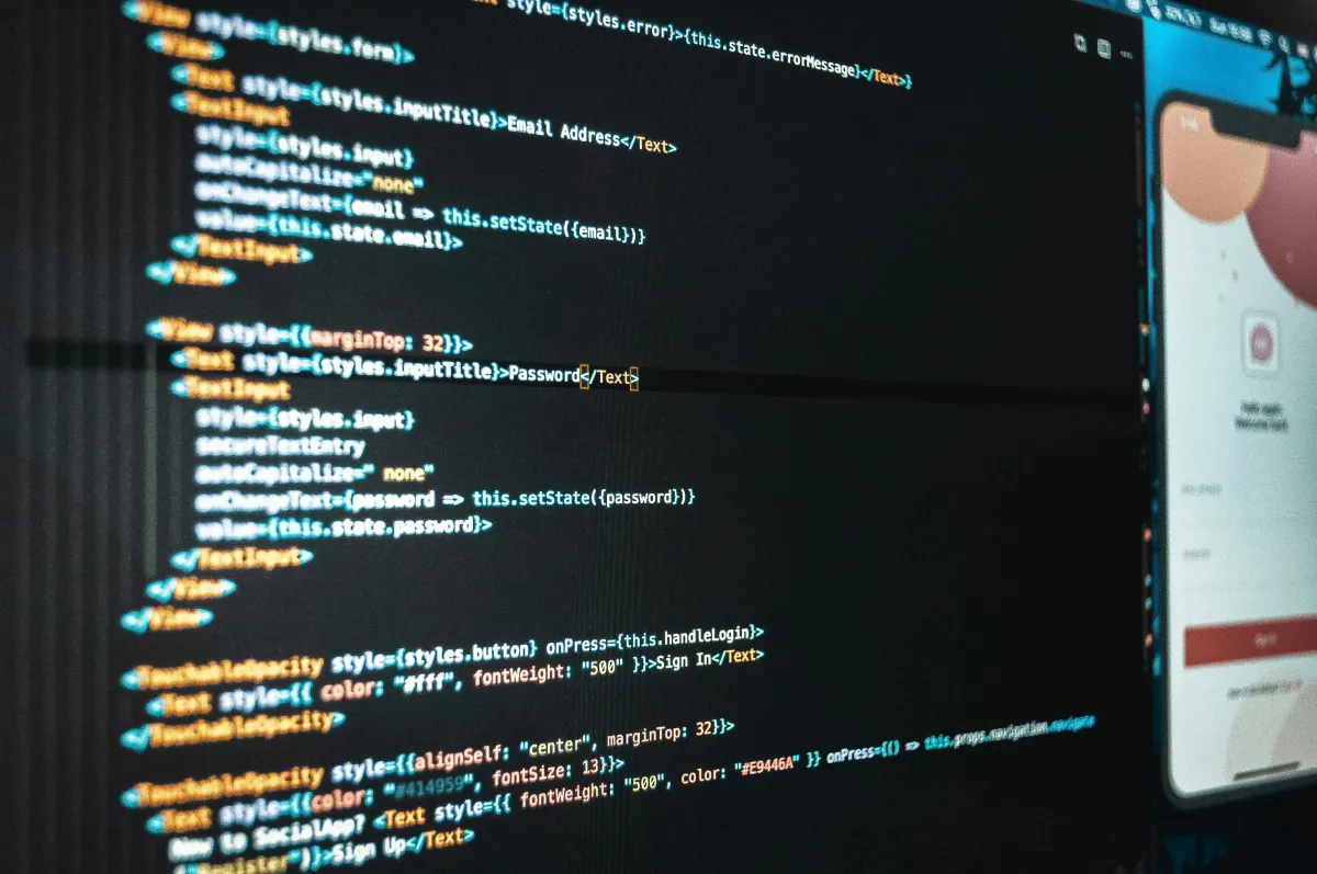 Porównanie systemów: KNX vs. Loxone vs. Home Assistant