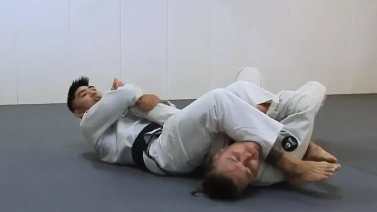 BJJ Counters Every Beginner Should Learn – Armbar